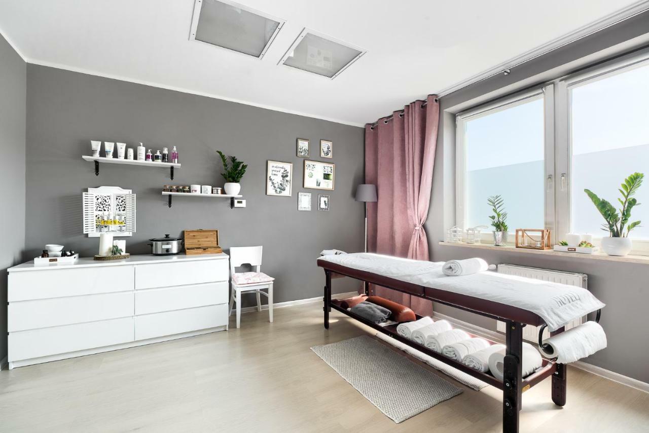 Hotel Olympic Wronki  Esterno foto